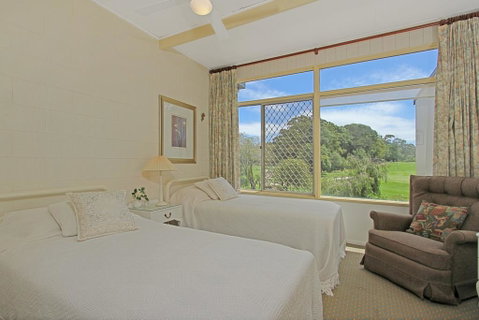Mitchell Parade 3/11-13 - Surfers Paradise Gold Coast 1