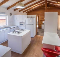 Mollymook Fantastic Holiday House - Surfers Paradise Gold Coast