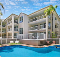 Moonbird - Surfers Paradise Gold Coast