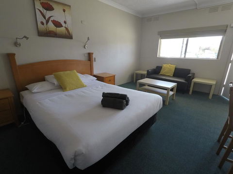 Motel Wellington Wodonga - Surfers Paradise Gold Coast 1