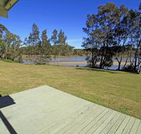 Nanny's Beach House - Surfers Paradise Gold Coast