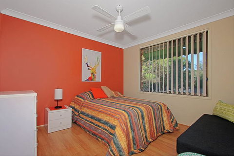 NARRAWALLEE RETREAT - Surfers Paradise Gold Coast 1