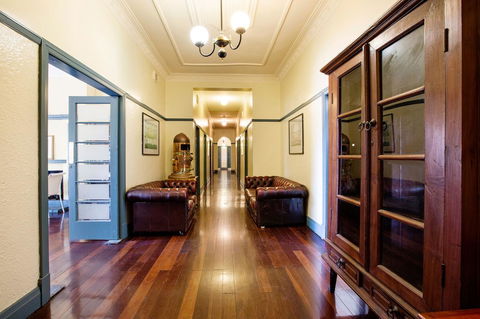 Captain Stirling Hotel - Surfers Paradise Gold Coast 22
