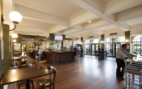 Captain Stirling Hotel - Surfers Paradise Gold Coast 16
