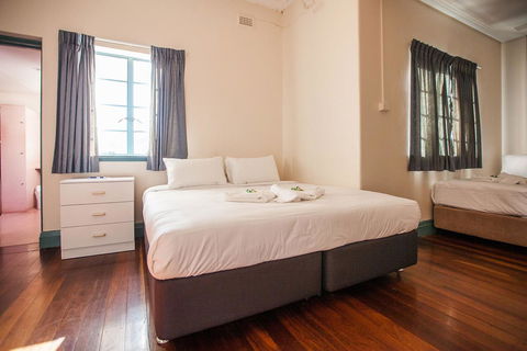 Captain Stirling Hotel - Surfers Paradise Gold Coast 32