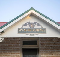 Spencer Cottage - Surfers Paradise Gold Coast