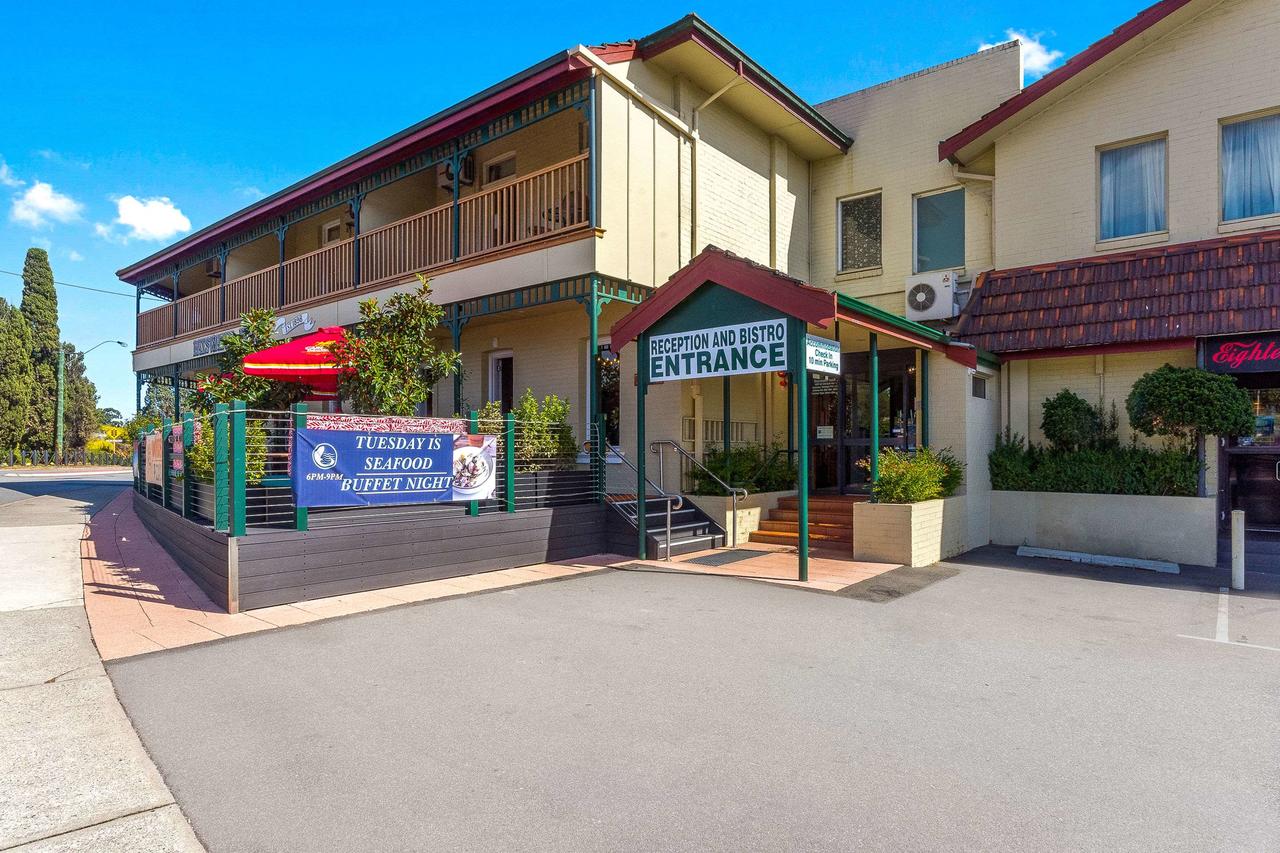 Bayswater WA Surfers Paradise Gold Coast