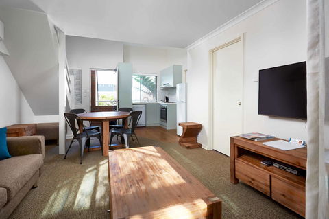 Broadwater Resort Como - Surfers Paradise Gold Coast 13