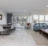Cottesloe Beach House II - Surfers Paradise Gold Coast