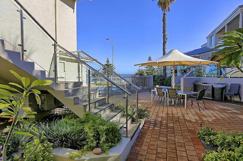 Beachfront @ Scarbs - Surfers Paradise Gold Coast 4