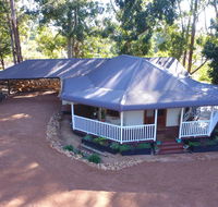 Quiet Escapes Cottages - Surfers Paradise Gold Coast