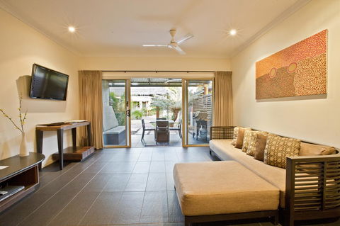 Mantra Frangipani Broome - Surfers Paradise Gold Coast 24