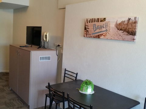 Mandurah Foreshore Motel - Surfers Paradise Gold Coast 10