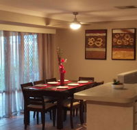 The Quiet Family Getaway In Bassendean - Surfers Paradise Gold Coast