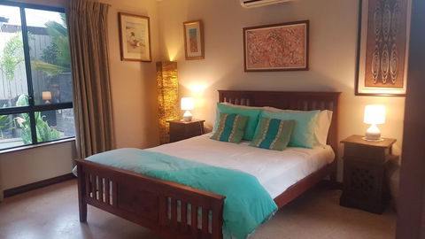 Minyirr Retreat - Surfers Paradise Gold Coast 1