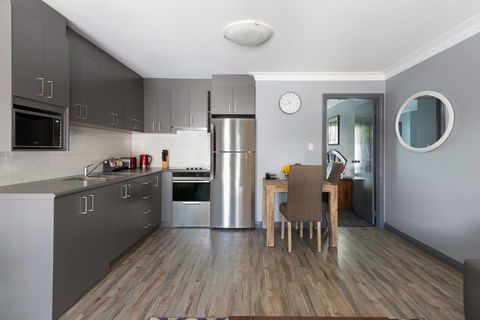 Quest Yelverton Kalgoorlie - Surfers Paradise Gold Coast 4