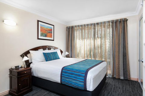 Quest Yelverton Kalgoorlie - Surfers Paradise Gold Coast 3
