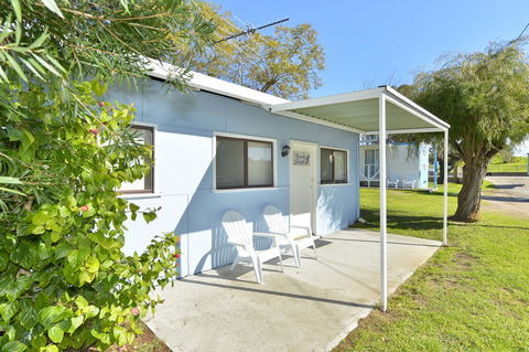Mandurah Coastal Holiday Park - Surfers Paradise Gold Coast 1