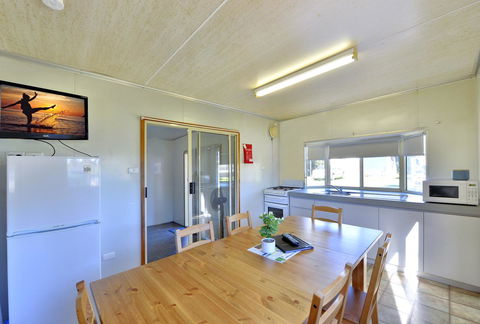 Mandurah Coastal Holiday Park - Surfers Paradise Gold Coast 23