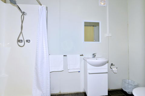 Mandurah Coastal Holiday Park - Surfers Paradise Gold Coast 24