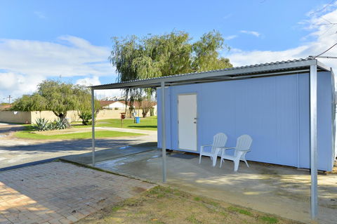 Mandurah Coastal Holiday Park - Surfers Paradise Gold Coast 35