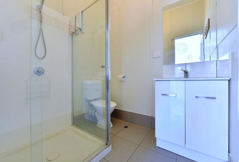Mandurah Coastal Holiday Park - Surfers Paradise Gold Coast 4