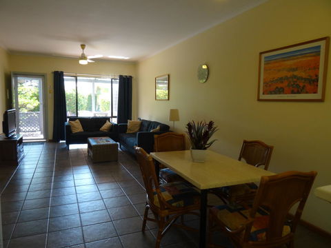 Broome - Surfers Paradise Gold Coast 12