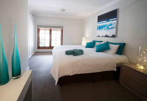 The Farmhouse - Surfers Paradise Gold Coast 5