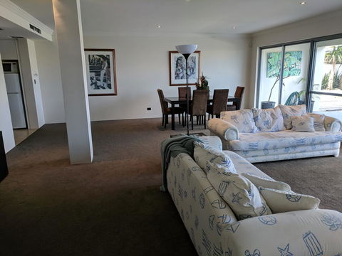 Riverside Retreat - Surfers Paradise Gold Coast 10