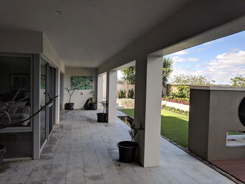 Riverside Retreat - Surfers Paradise Gold Coast 6