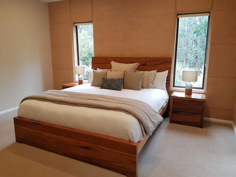 Jarrah Grove Forest Retreat - Surfers Paradise Gold Coast 3
