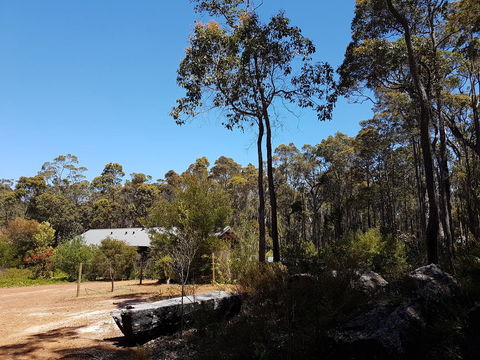 Jarrah Grove Forest Retreat - Surfers Paradise Gold Coast 20