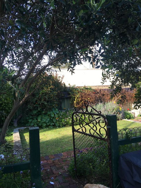 RoseMoore Bed & Breakfast - Surfers Paradise Gold Coast 1