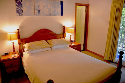 RoseMoore Bed & Breakfast - Surfers Paradise Gold Coast 10