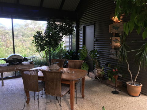 DESIGNER'S STUDIO - Surfers Paradise Gold Coast 2