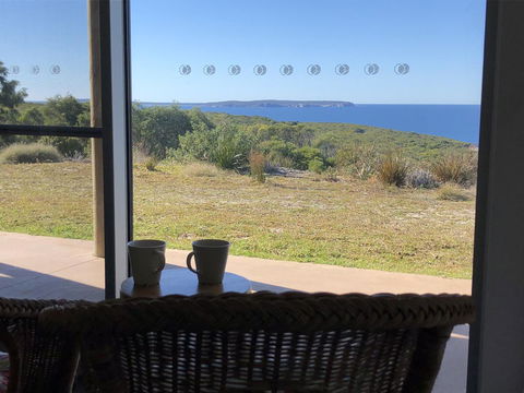 Bremer Bay B&B - Surfers Paradise Gold Coast 2