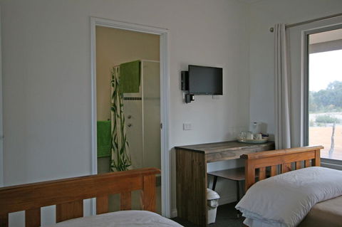 Bremer Bay B&B - Surfers Paradise Gold Coast 13
