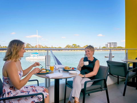 The Sebel Mandurah - Surfers Paradise Gold Coast 21