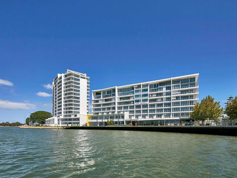 The Sebel Mandurah - Surfers Paradise Gold Coast 0