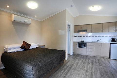 Discovery Parks - Kalgoorlie Goldfields - Surfers Paradise Gold Coast 18