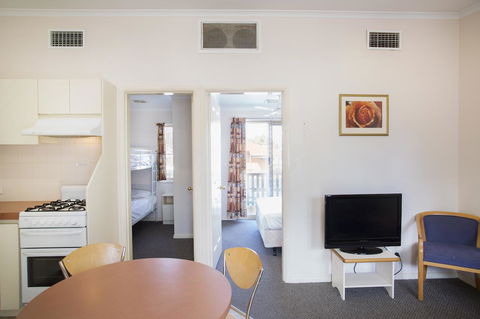 Discovery Parks - Kalgoorlie Goldfields - Surfers Paradise Gold Coast 19