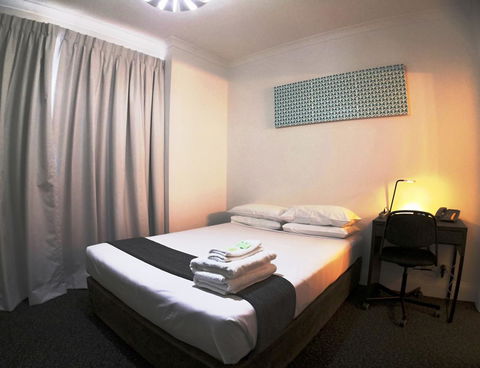 Criterion Hotel Perth - Surfers Paradise Gold Coast 8