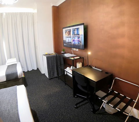 Criterion Hotel Perth - Surfers Paradise Gold Coast 19