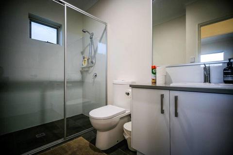 VIP Stays - Villa De Burswood Luxury 3BR Suite W/ King Bed FREE WIFI - Surfers Paradise Gold Coast 17