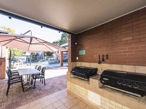 Subiaco Village 18 - Surfers Paradise Gold Coast 19