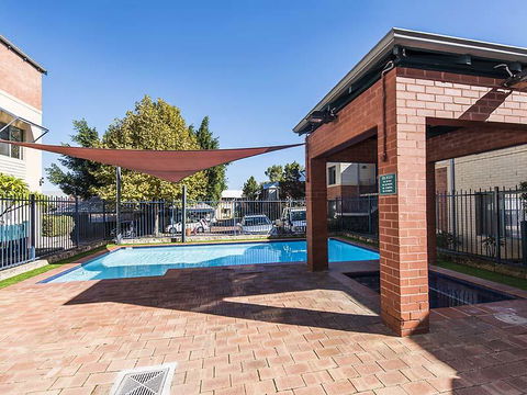 Subiaco Village 28 - Surfers Paradise Gold Coast 17