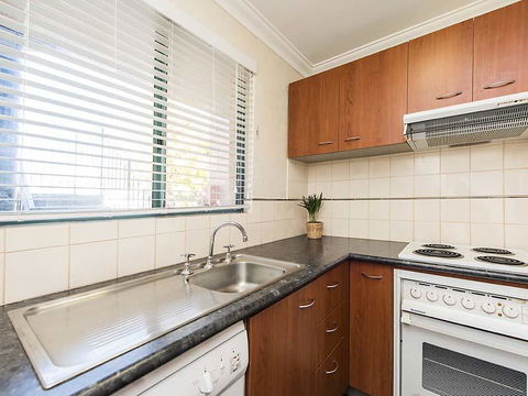 Subiaco Village 28 - Surfers Paradise Gold Coast 14