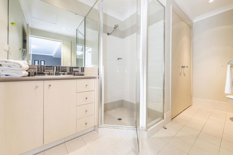 Subiaco Emporium Apartment - Surfers Paradise Gold Coast 12