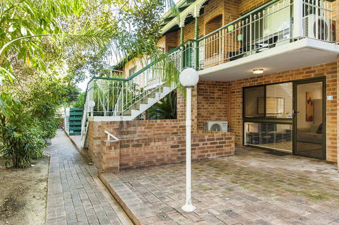 Forrest St - Surfers Paradise Gold Coast 18