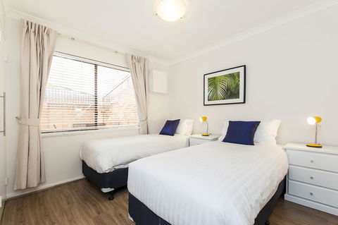 Forrest St - Surfers Paradise Gold Coast 14